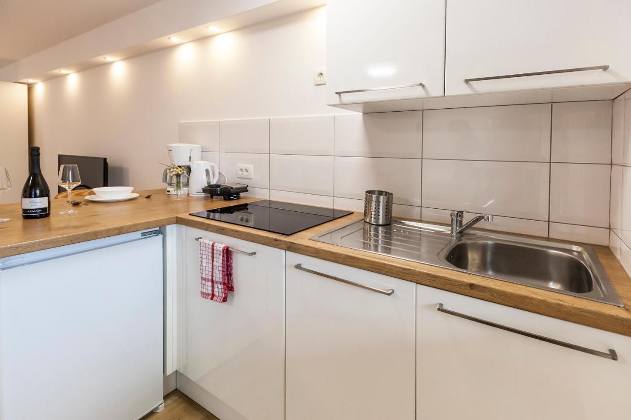 Studio & Apartment 'The Roots Apartments' Near Pula, Istria, Croatia Esterno foto