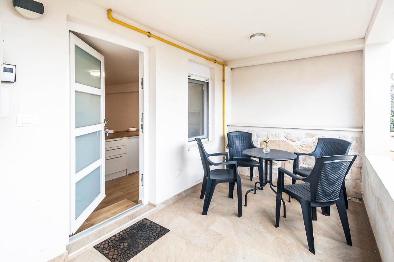 Studio & Apartment 'The Roots Apartments' Near Pula, Istria, Croatia Esterno foto